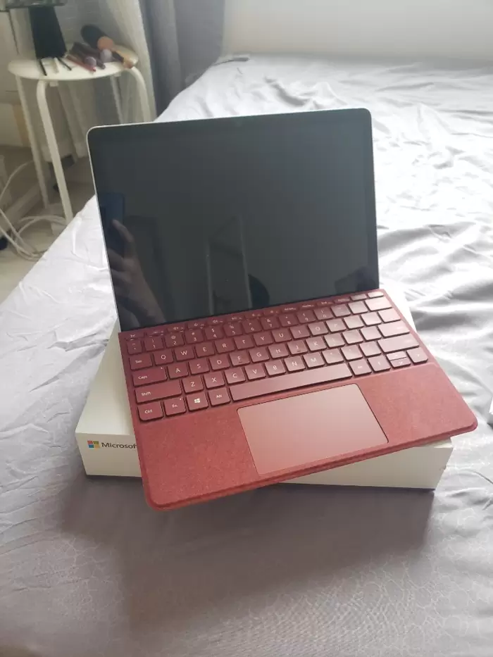 RM1,899 Microsoft surface Go 3 with keyboard