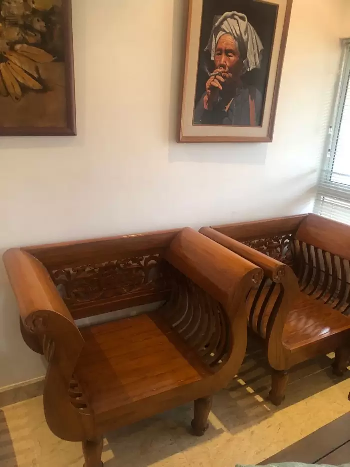 RM1,900 Antique teak wood 3+2 seat and coffee table