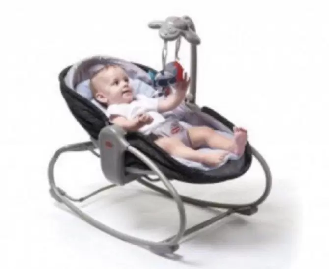 RM179 Tiny Love 3-in-1 Baby Rocker Napper Baby Cot